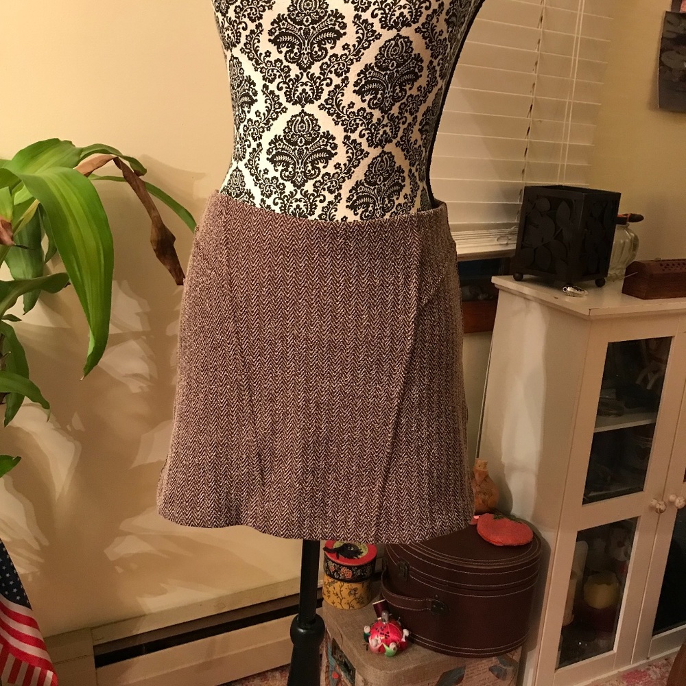 Express mini skirt